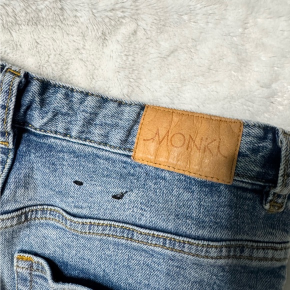 Monki Zami high waist straight leg ankle jeans - Picture 8 of 13